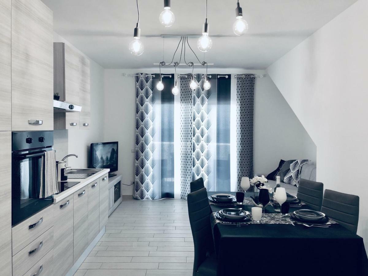 Il Tramonto Luxury House Apartment Valledoria  Ngoại thất bức ảnh