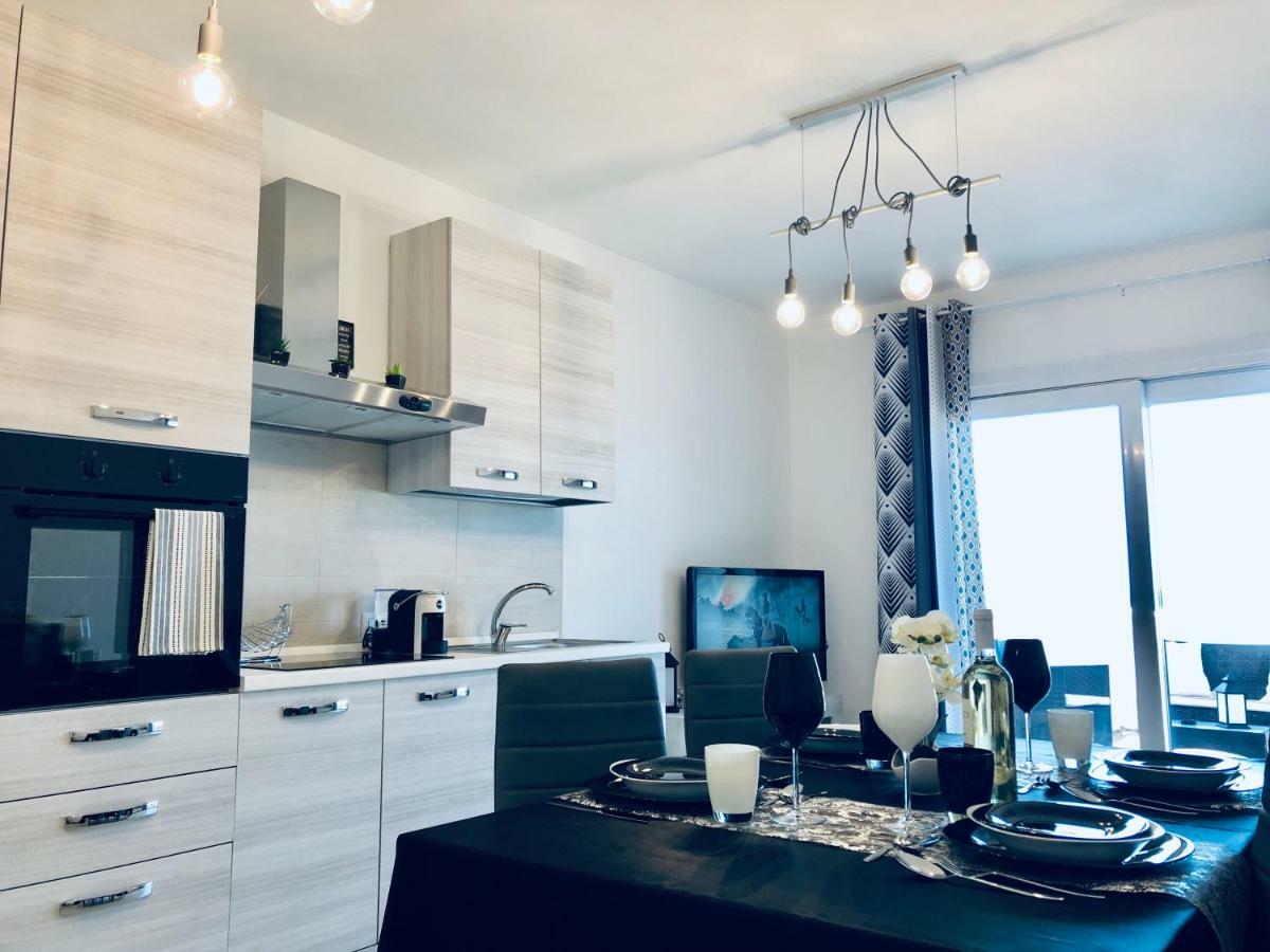 Il Tramonto Luxury House Apartment Valledoria  Ngoại thất bức ảnh