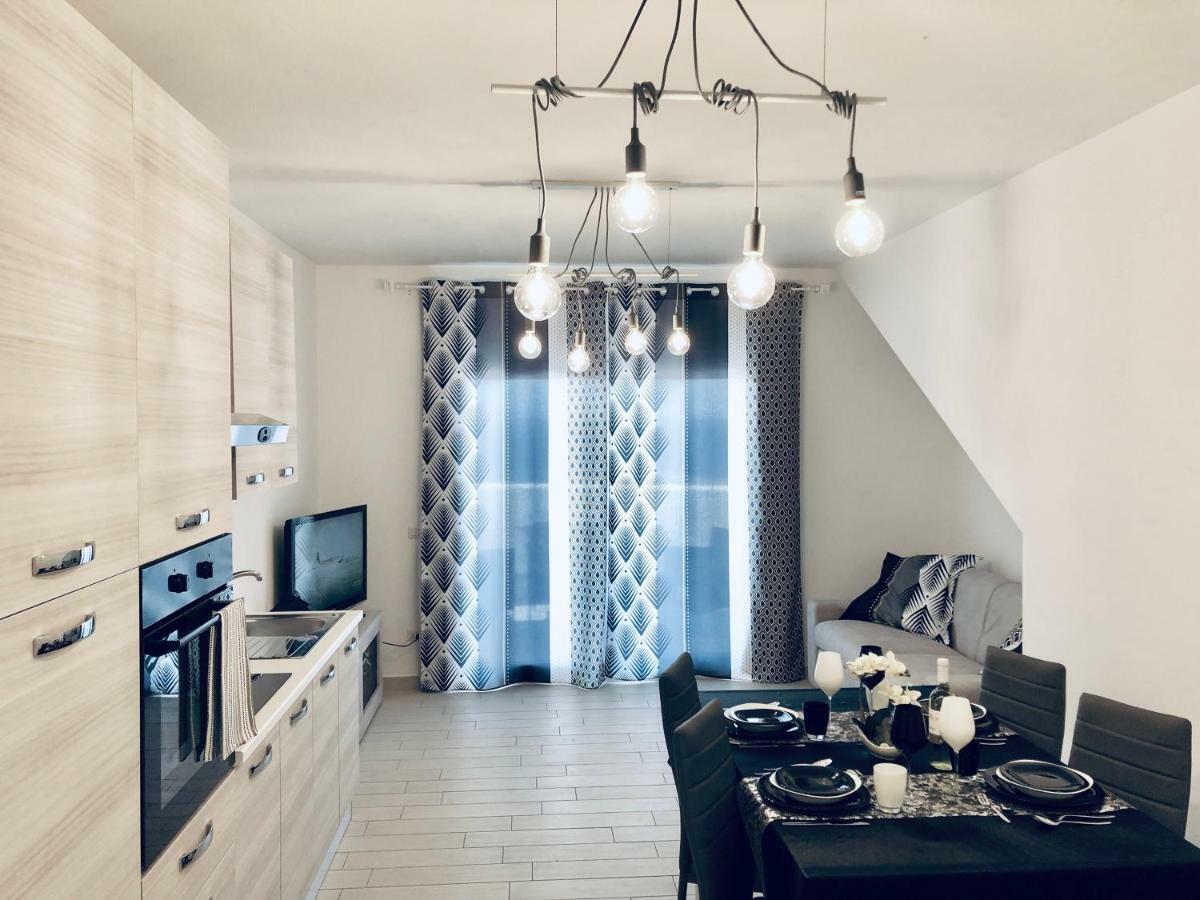 Il Tramonto Luxury House Apartment Valledoria  Ngoại thất bức ảnh